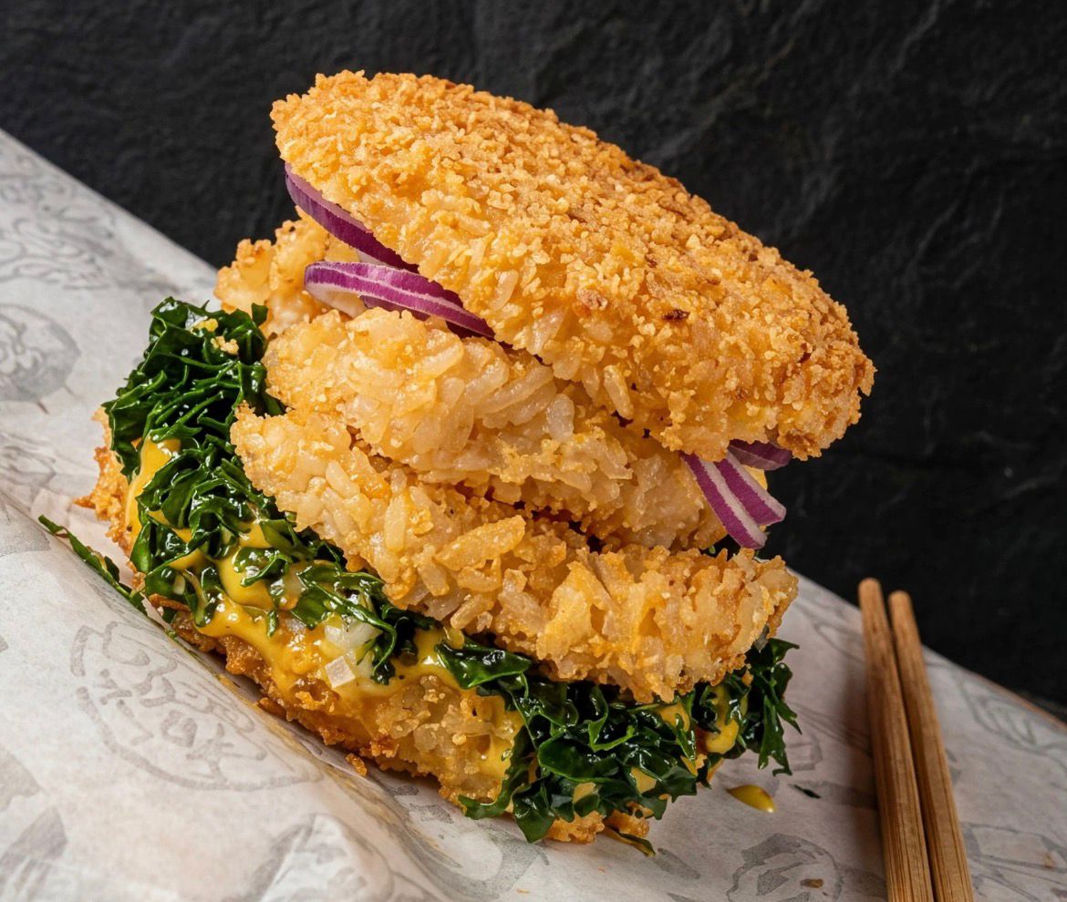 Sushi Burguer Salmão Empanado